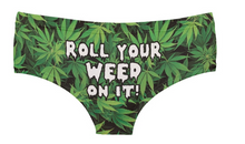 Cargar imagen en el visor de la galería, Red lip leaf funny print sexy hot panties female Lovely underwear push up